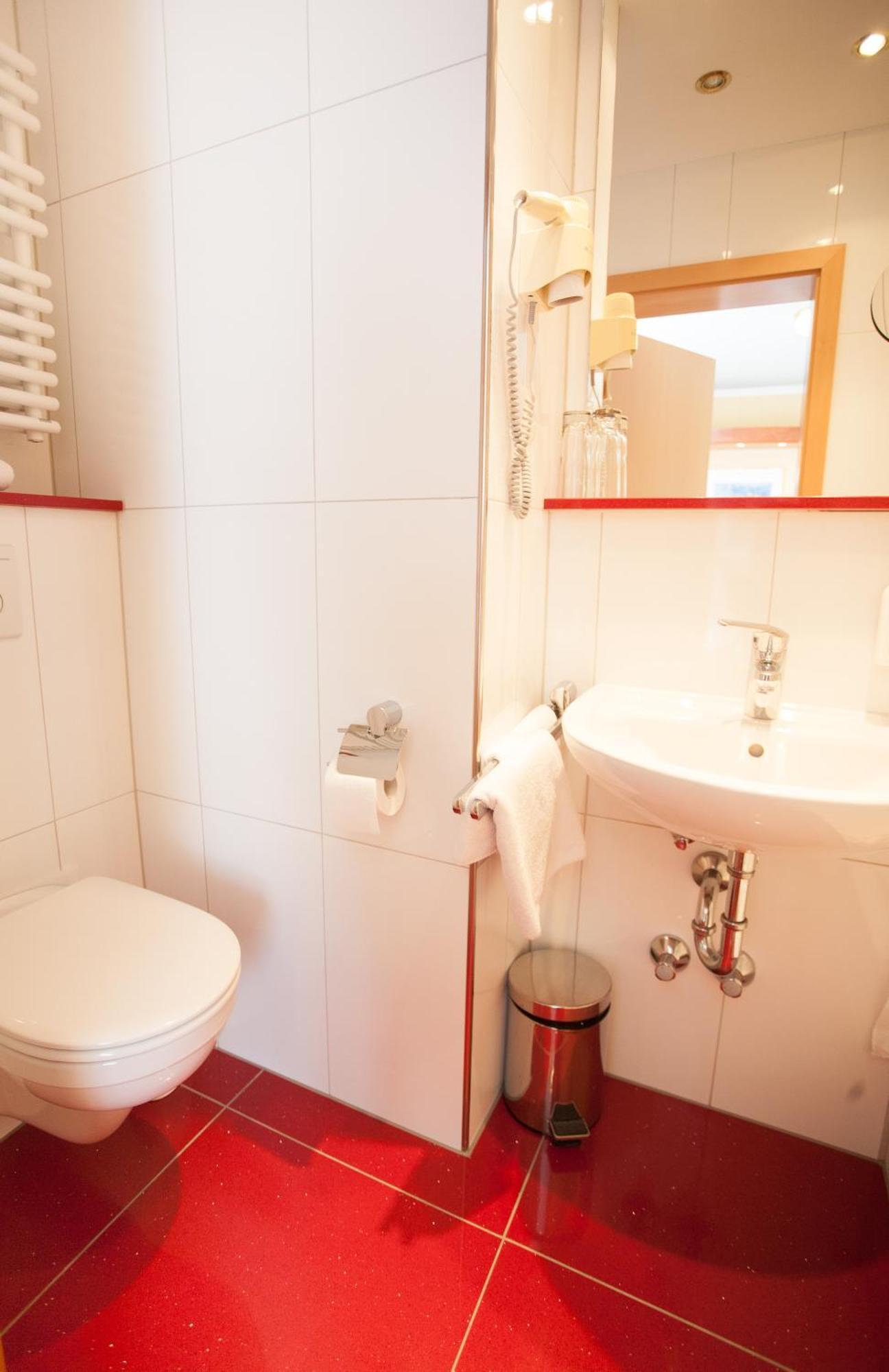 Hotel Restaurant Zur Post Lohfelden Dış mekan fotoğraf