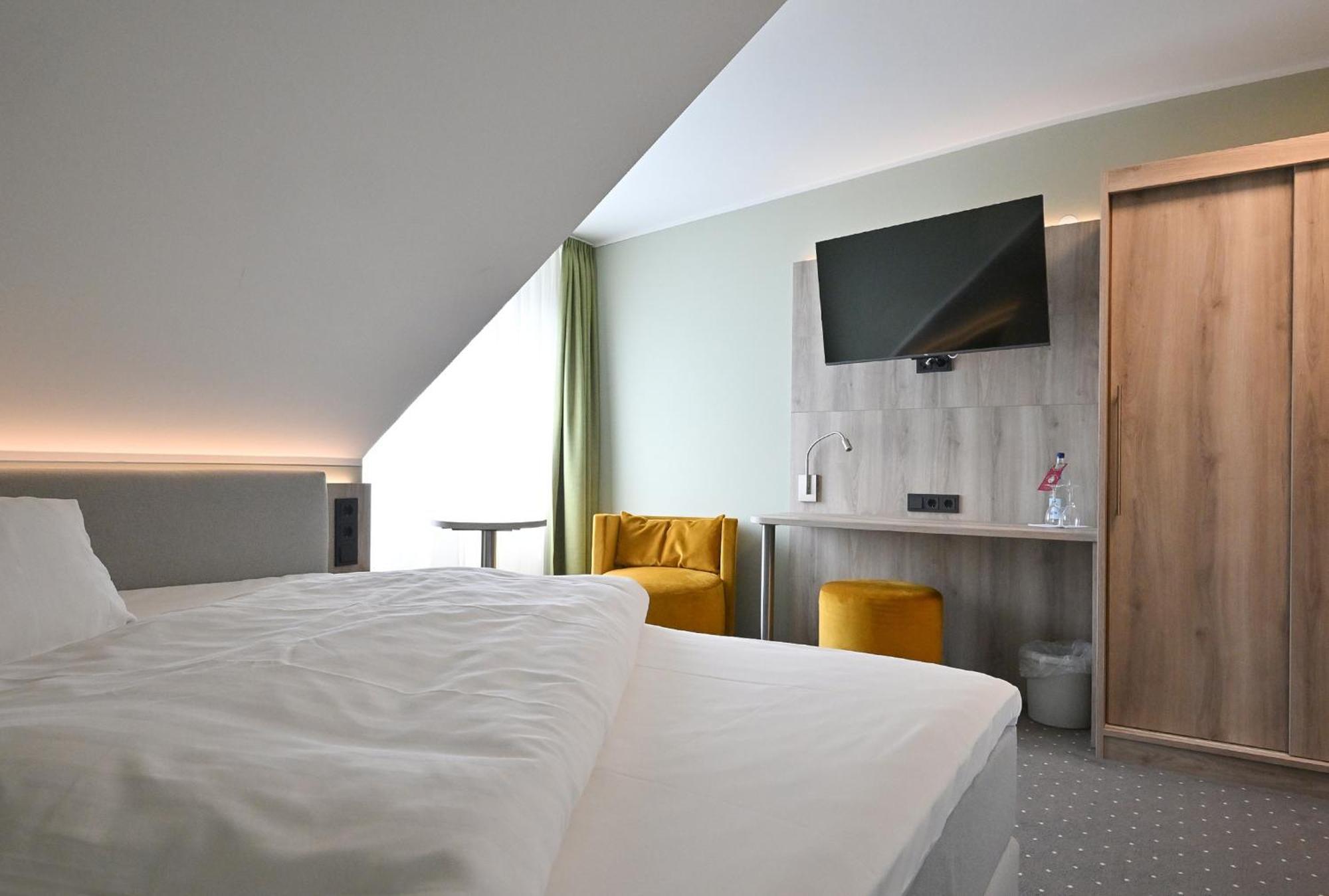 Hotel Restaurant Zur Post Lohfelden Dış mekan fotoğraf